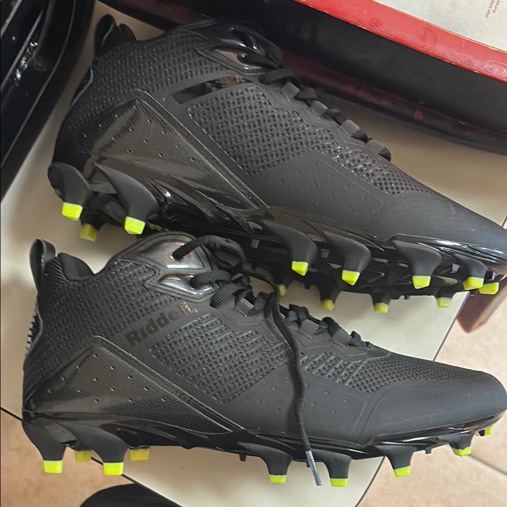 Men's Black Football Cleats